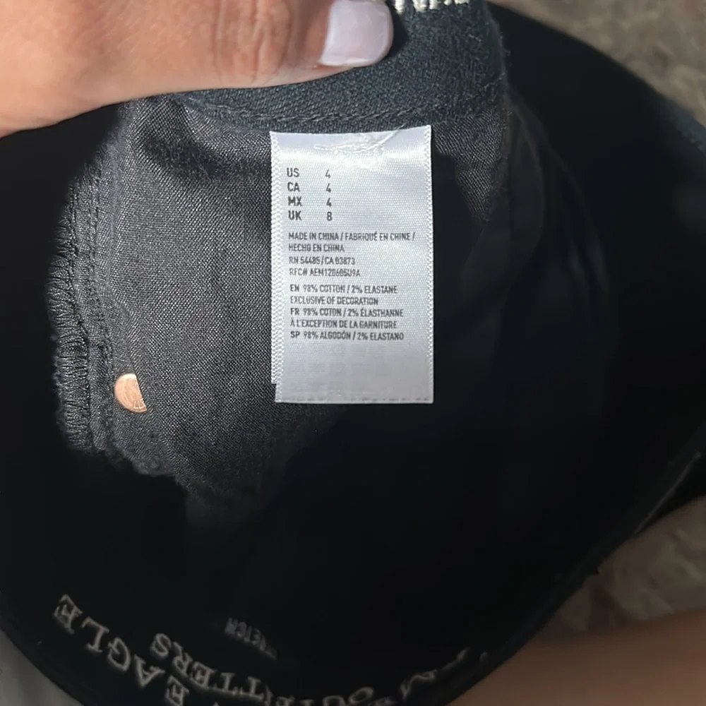 American Eagle black shorts - Picture 4 of 4